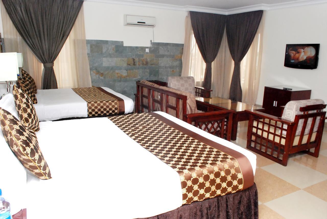 De Rembrandt Hotels And Suites Икеджа Екстериор снимка