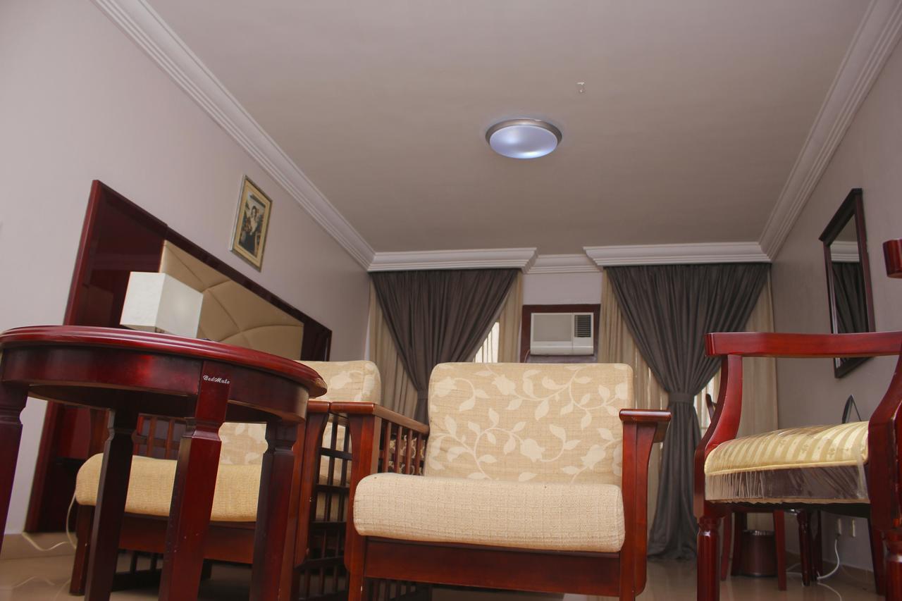 De Rembrandt Hotels And Suites Икеджа Екстериор снимка