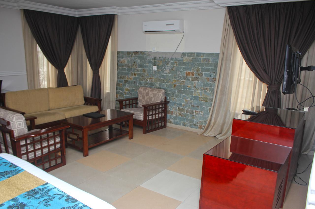 De Rembrandt Hotels And Suites Икеджа Екстериор снимка